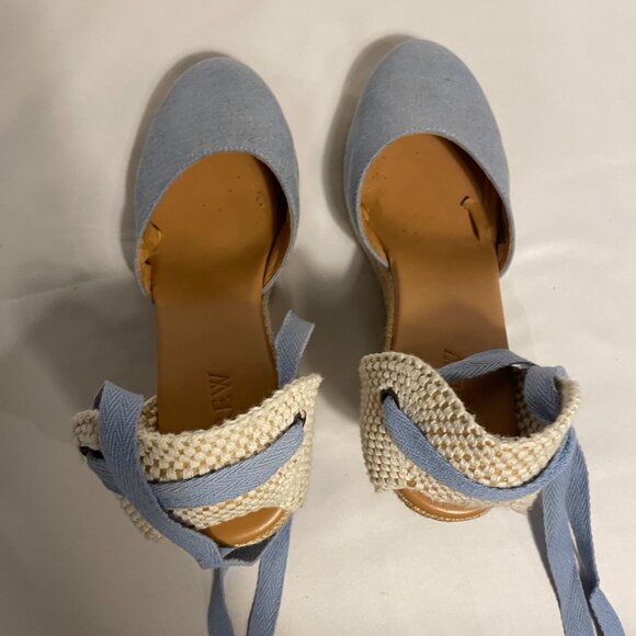 J. Crew Chambray Espadrilles Size 6 - Picture 3 of 10